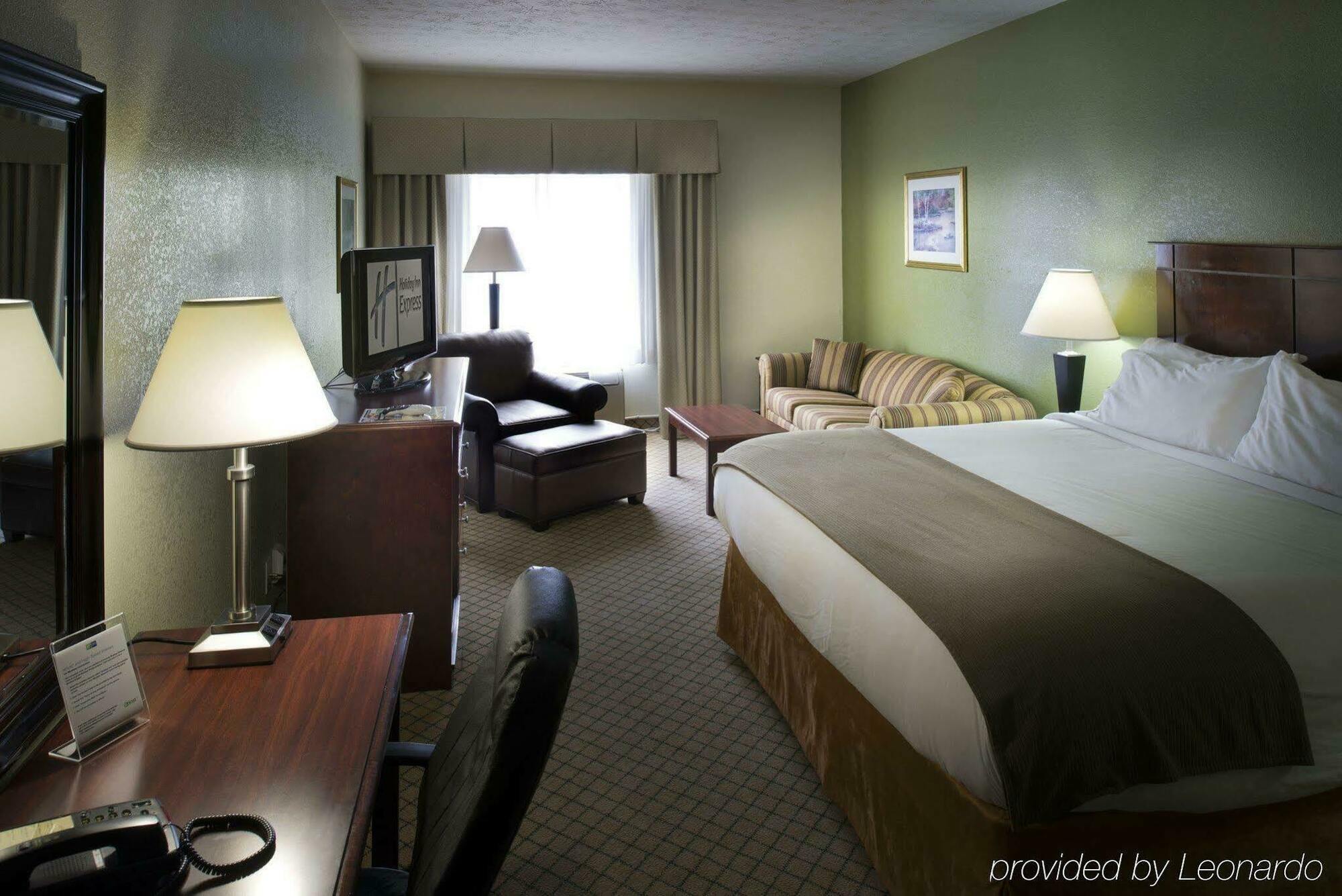 Holiday Inn Express Dandridge, An Ihg Hotel Exterior photo